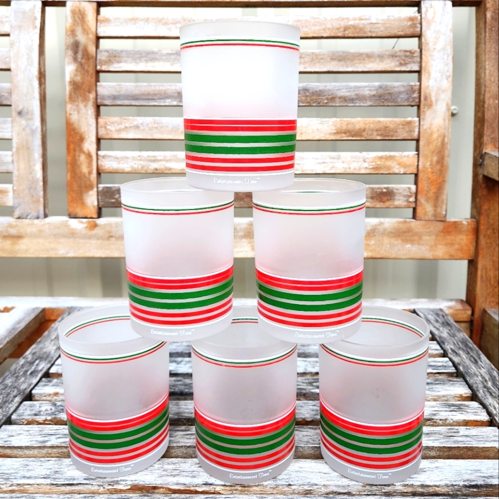 Entertainment Time Christmas Low Ball Set of 6